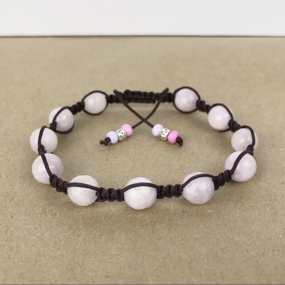Handmade} Lavender Jade Adjustable Bracelet - Picture 2 of 5